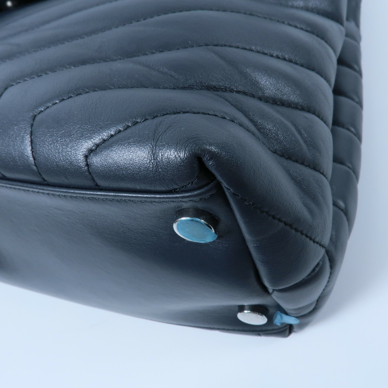 SAINT LAURENT 牛皮皮革Large Loulou肩背袋-10