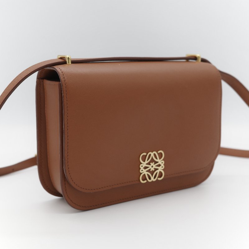 Loewe 羅威 Goya 焦糖色 牛皮 豆腐包 斜挎包-2