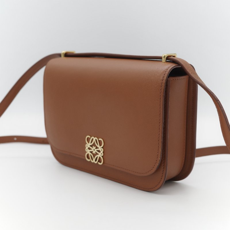 Loewe 羅威 Goya 焦糖色 牛皮 豆腐包 斜挎包-3