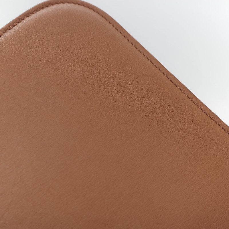 Loewe 羅威 Goya 焦糖色 牛皮 豆腐包 斜挎包-12