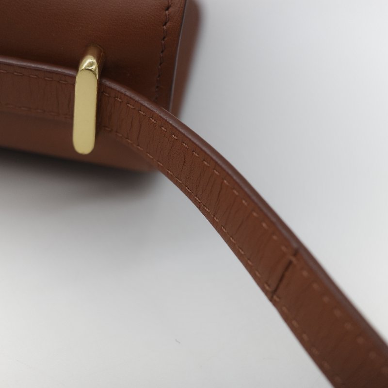 Loewe 羅威 Goya 焦糖色 牛皮 豆腐包 斜挎包-19