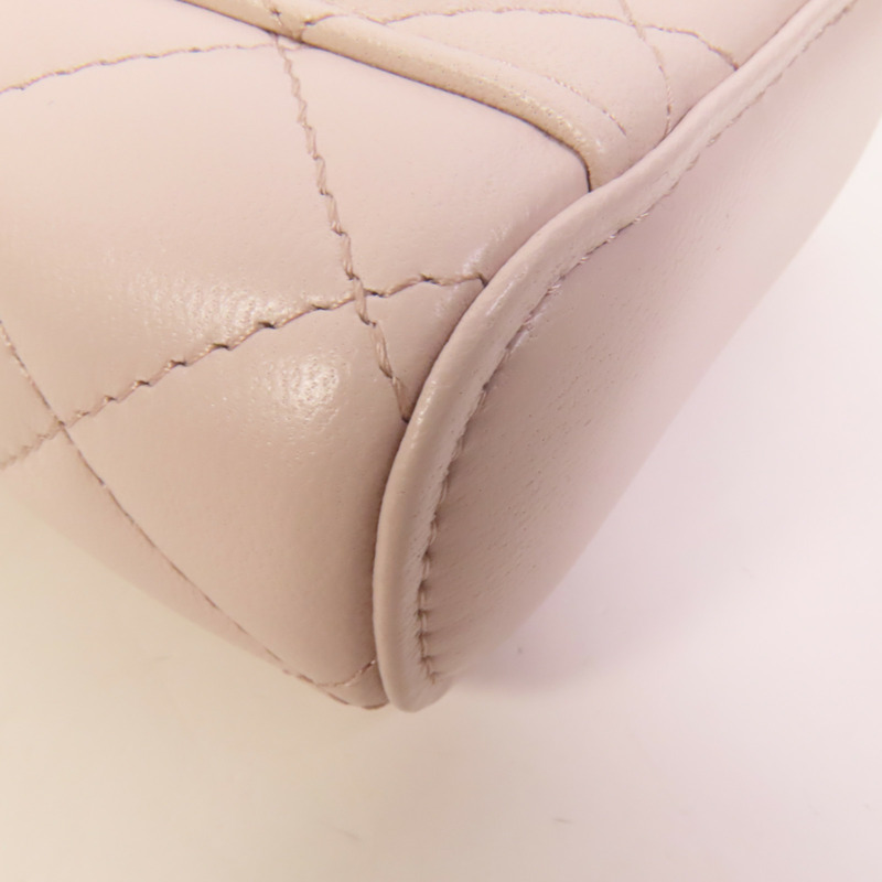 CHANEL 羊皮皮革Vanity Phone Case with Chain鏈帶肩背袋-14