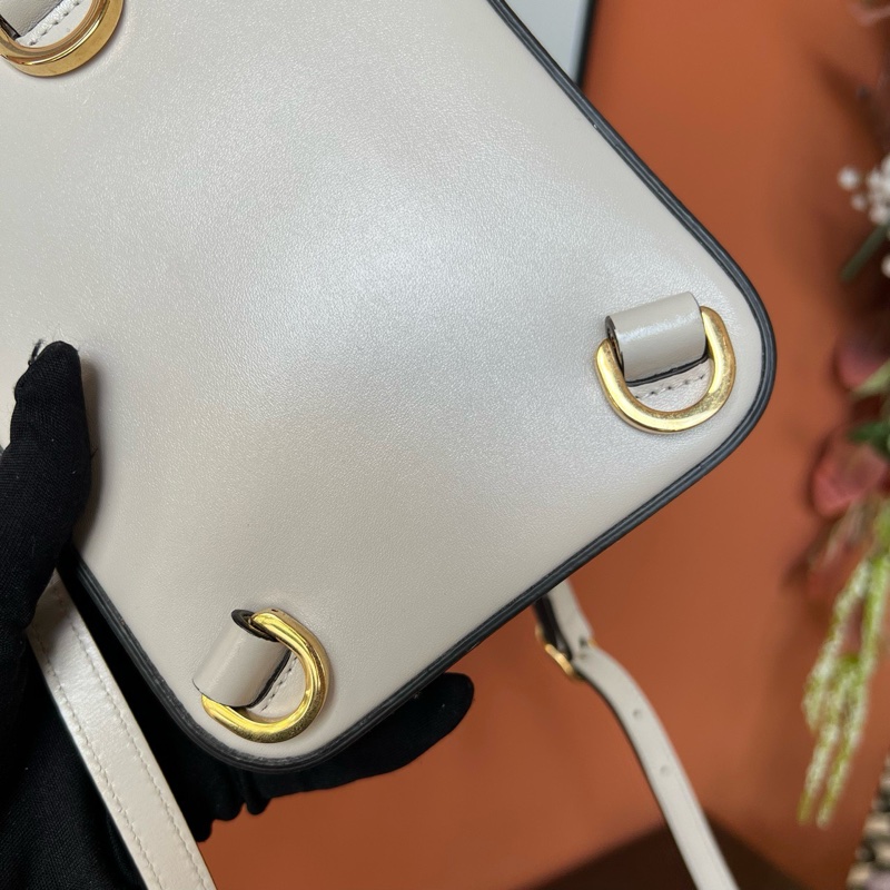 古馳/Gucci Baboo系列斜挎雙肩白色竹節包-5