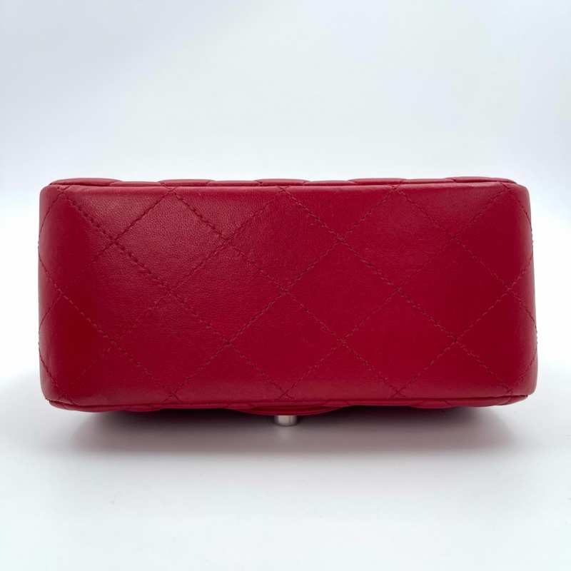「JL精品代購」香奈兒紅色銀扣羊皮cf方胖子-8