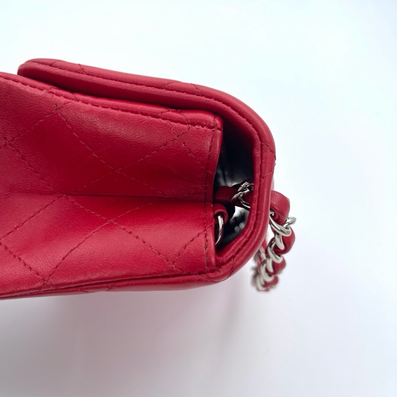 「JL精品代購」香奈兒紅色銀扣羊皮cf方胖子-16