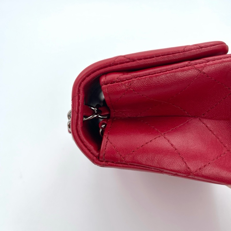 「JL精品代購」香奈兒紅色銀扣羊皮cf方胖子-17