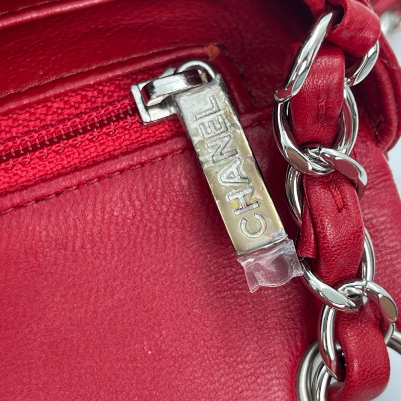 「JL精品代購」香奈兒紅色銀扣羊皮cf方胖子-24