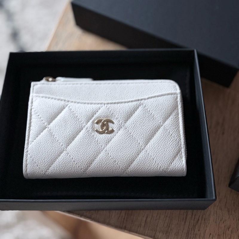 Chanel 白色L型拉鏈卡夾零錢包 全新全配-0