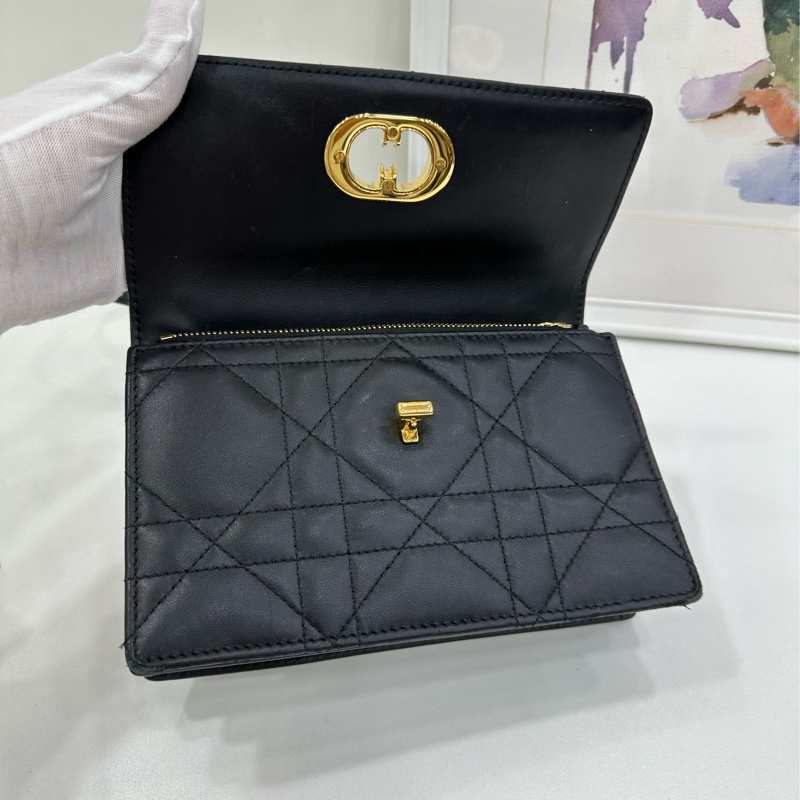 Dior/迪奧 Miss Caro 新款 黑金琺瑯鏈條包 尺寸18*12*5.5cm,黑色羊皮菱格紋 金色鏈條-6