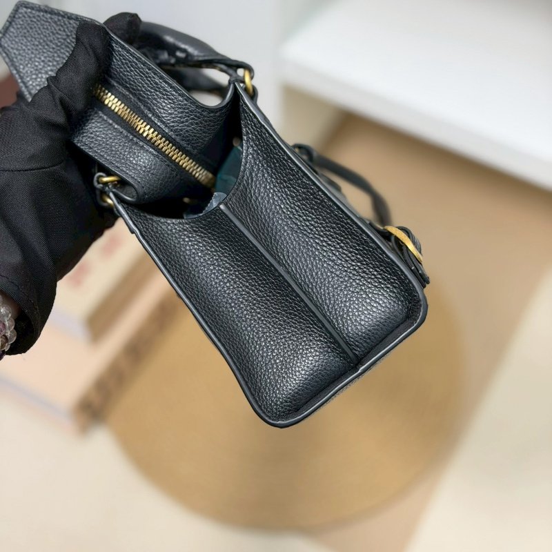 (現貨最後一顆囉🥹)🏷Balenciaga 巴黎世家.Neo Classic Mini 機車包-2