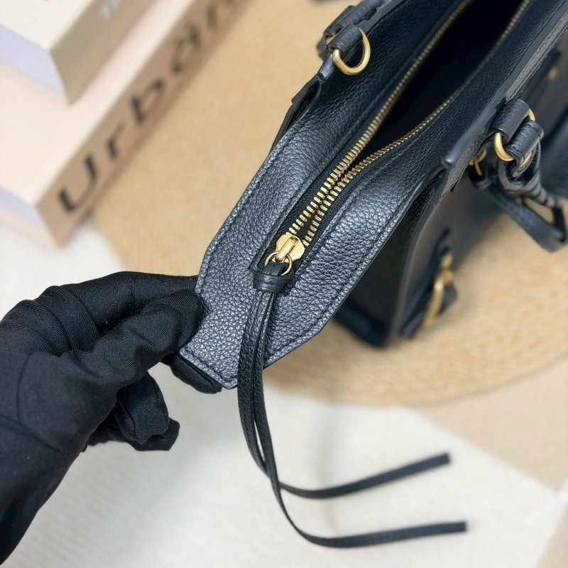 (現貨最後一顆囉🥹)🏷Balenciaga 巴黎世家.Neo Classic Mini 機車包-21