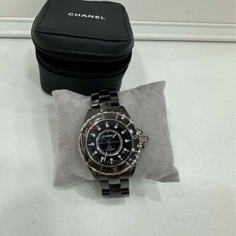 CHANEL香奈兒 J12系列 腕錶 自動機械機芯 陶瓷精鋼錶帶 黑色鑽刻錶盤 男女同款 38錶盤