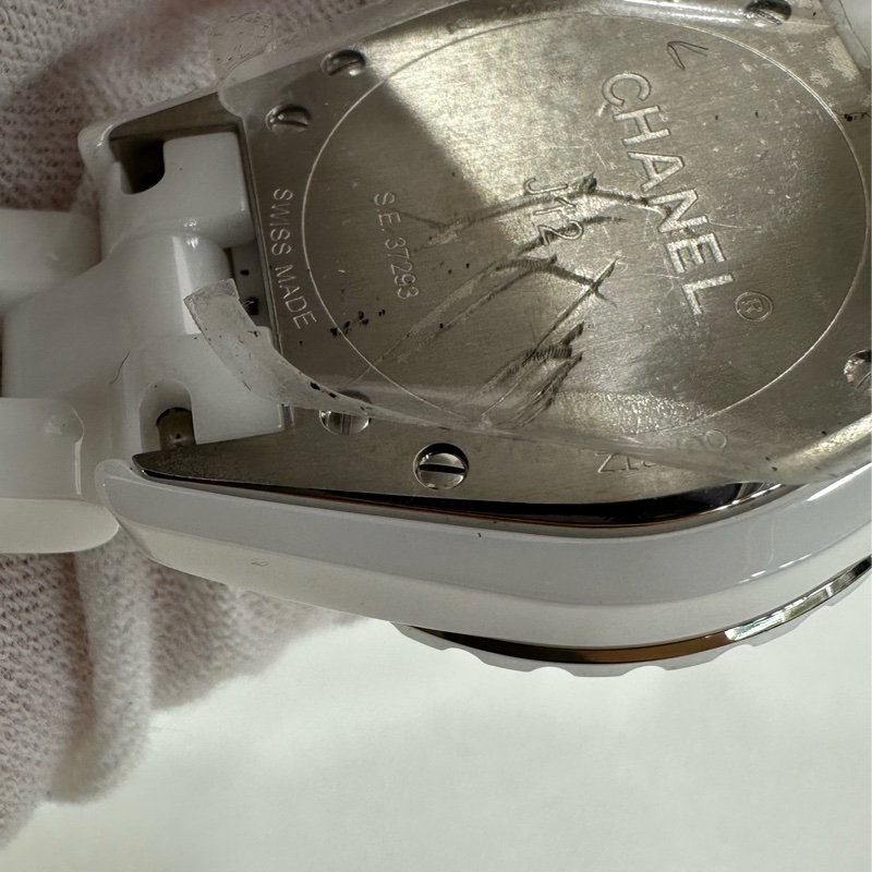 CHANEL香奈兒J12系列白色陶瓷女士石英腕錶,33mm錶徑-3