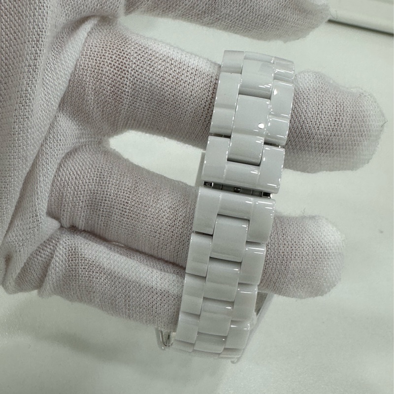 CHANEL香奈兒J12系列白色陶瓷女士石英腕錶,33mm錶徑-4