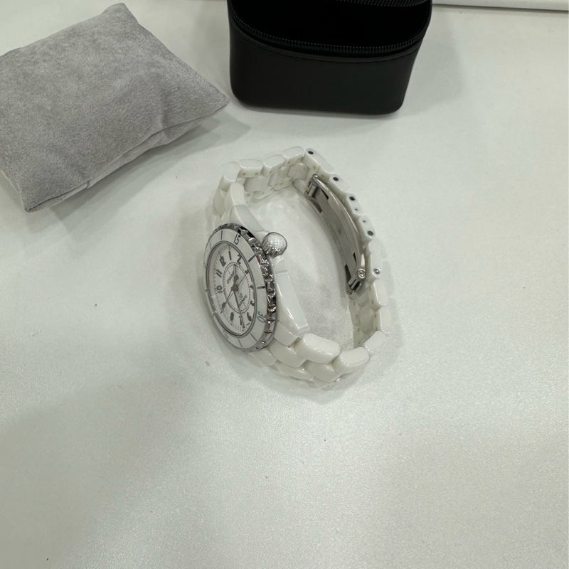Chanel香奈兒J12系列自動機械女錶,錶徑38mm,白色陶瓷錶殼錶帶-4