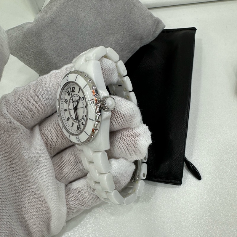 CHANEL香奈兒J12系列白色陶瓷女士石英腕錶，33mm錶徑-4