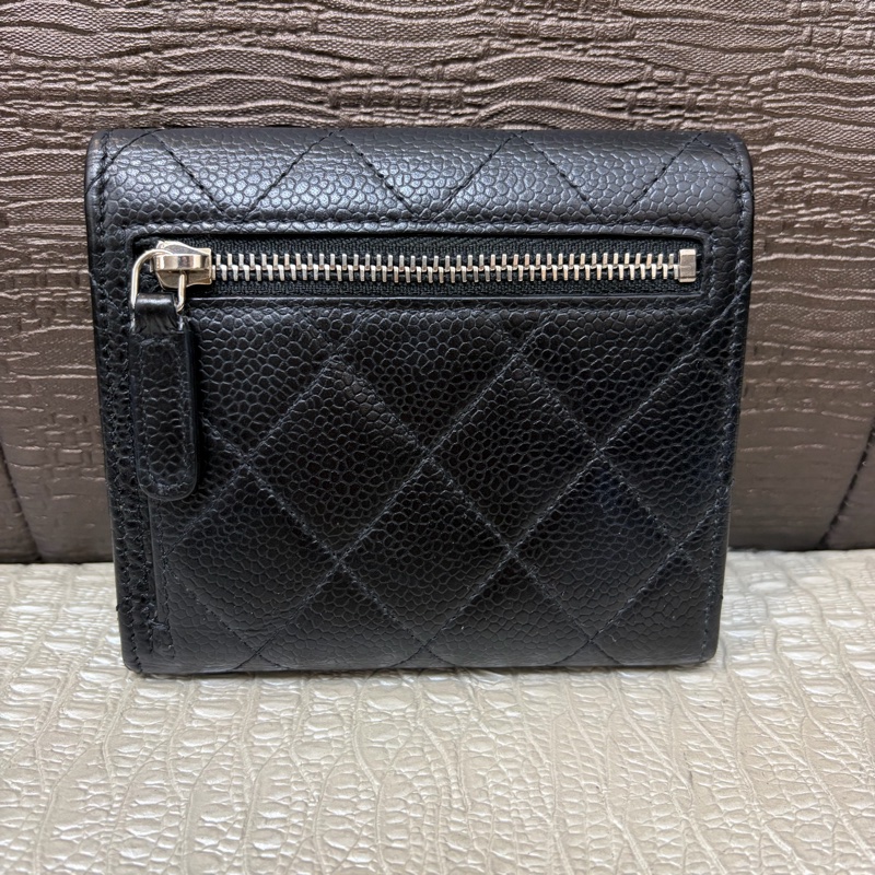 Chanel 黑荔枝牛皮銀釦三折短夾AP0231-1