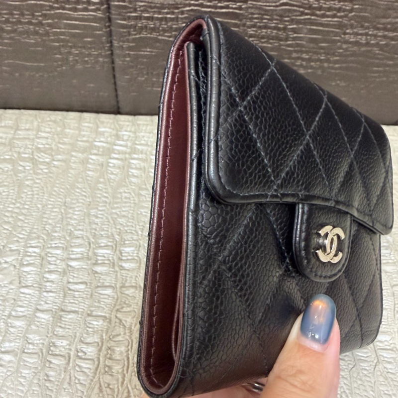 Chanel 黑荔枝牛皮銀釦三折短夾AP0231-3