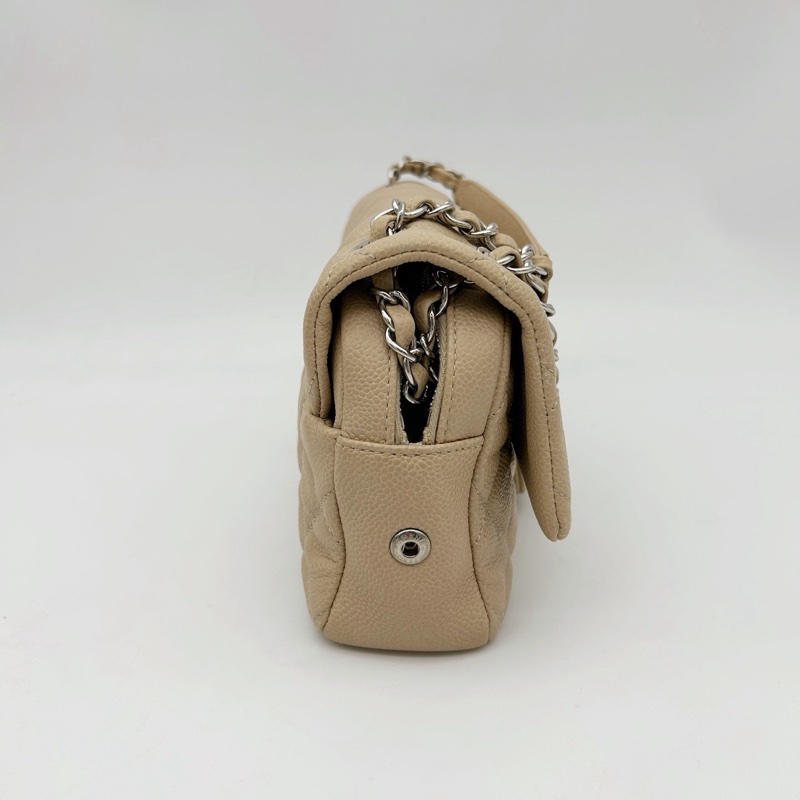 「JL精品代購」香奈兒魚子醬牛皮奶茶色銀扣拉鍊款cf鏈條包-5