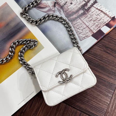 CHANEL CF銀扣小鍊包 白荔枝 31開