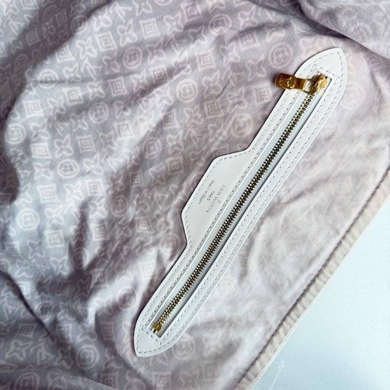 【近新閒置品】LV 路易威登 Louis Vuitton 大溪地系列櫻花粉大logo帆布托特包手提包-15