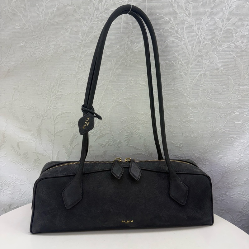 Alaia Le Teckel Suede Shoulder Bag-5