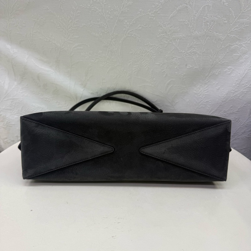 Alaia Le Teckel Suede Shoulder Bag-7