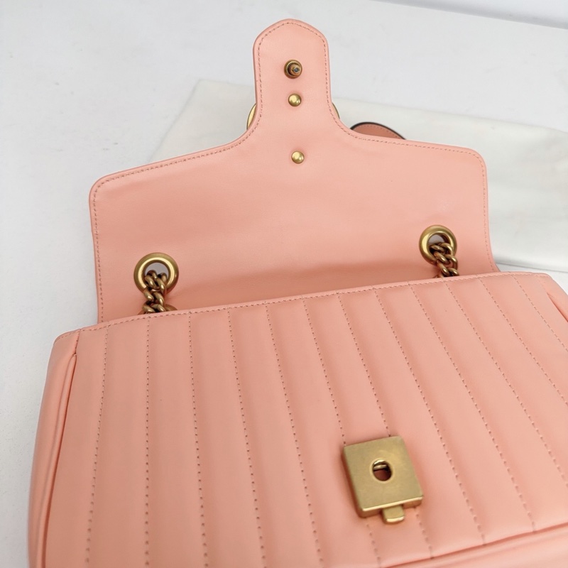 【近新閒置品】Gucci 古馳 蜜桃粉金扣新款絎縫馬蒙marmont 26鏈條包-11