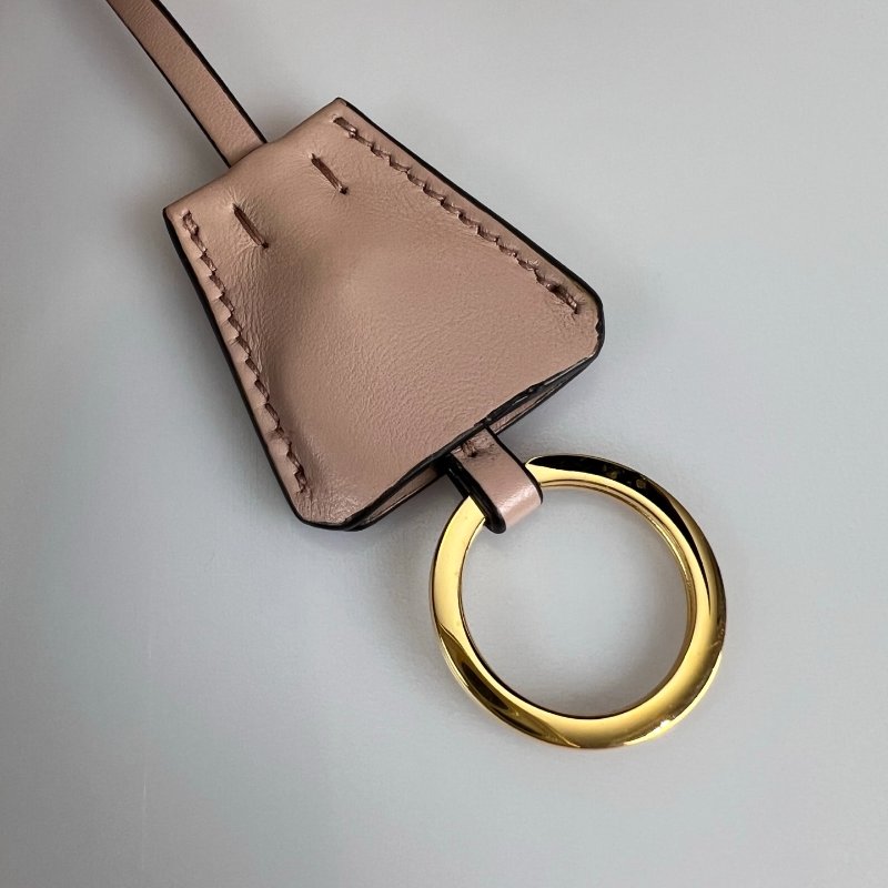 PRADA 膚色兩用包-10