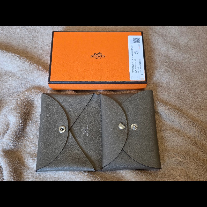 Hermes Calvi Duo 零錢包卡夾(未使用)｜經典大象灰 Etoupe-1