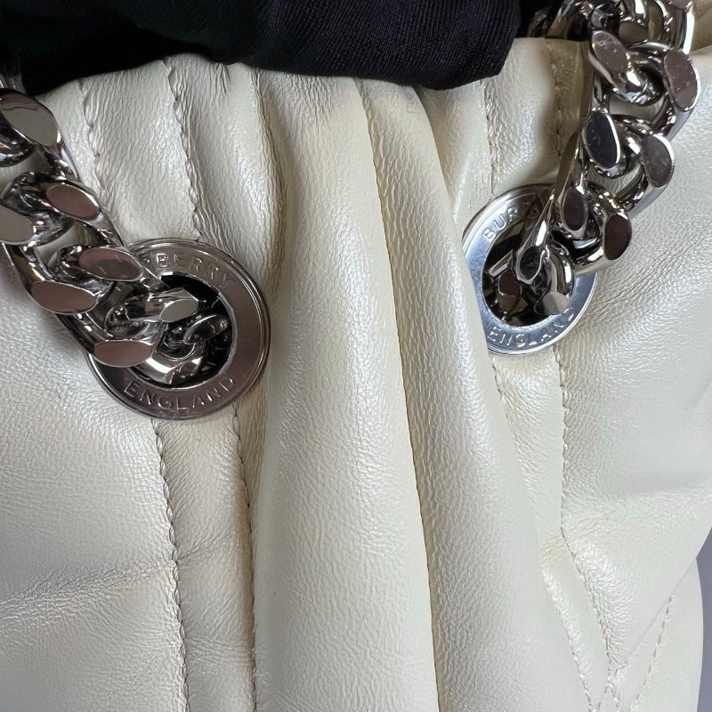 BURBERRY 白皮革LOLA水桶包-8