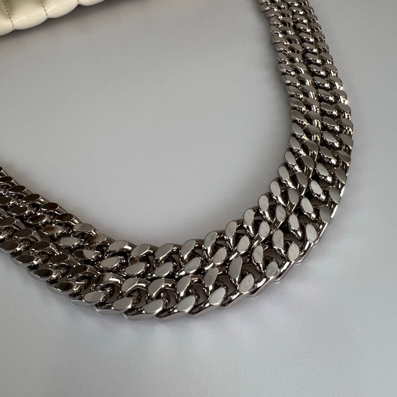 BURBERRY 白皮革LOLA水桶包-9