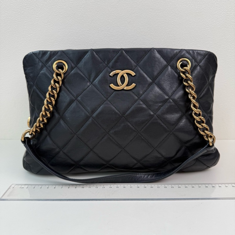 Chanel/香奈兒 黑色徽標單肩包 孟買-1