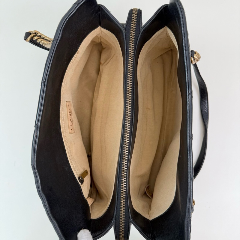 Chanel/香奈兒 黑色徽標單肩包 孟買-6