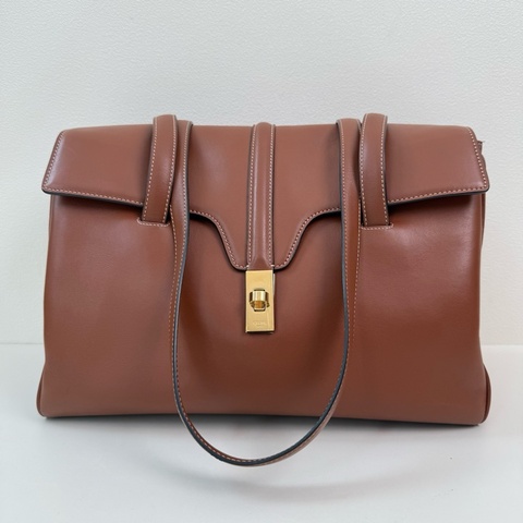 Celine soft 棕色 中號