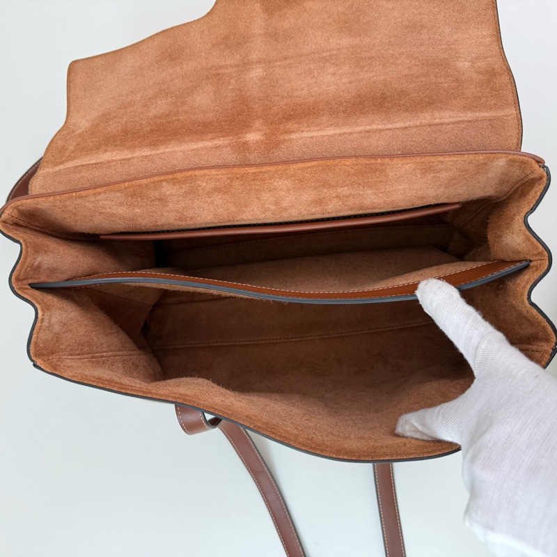 Celine soft 棕色 中號-7