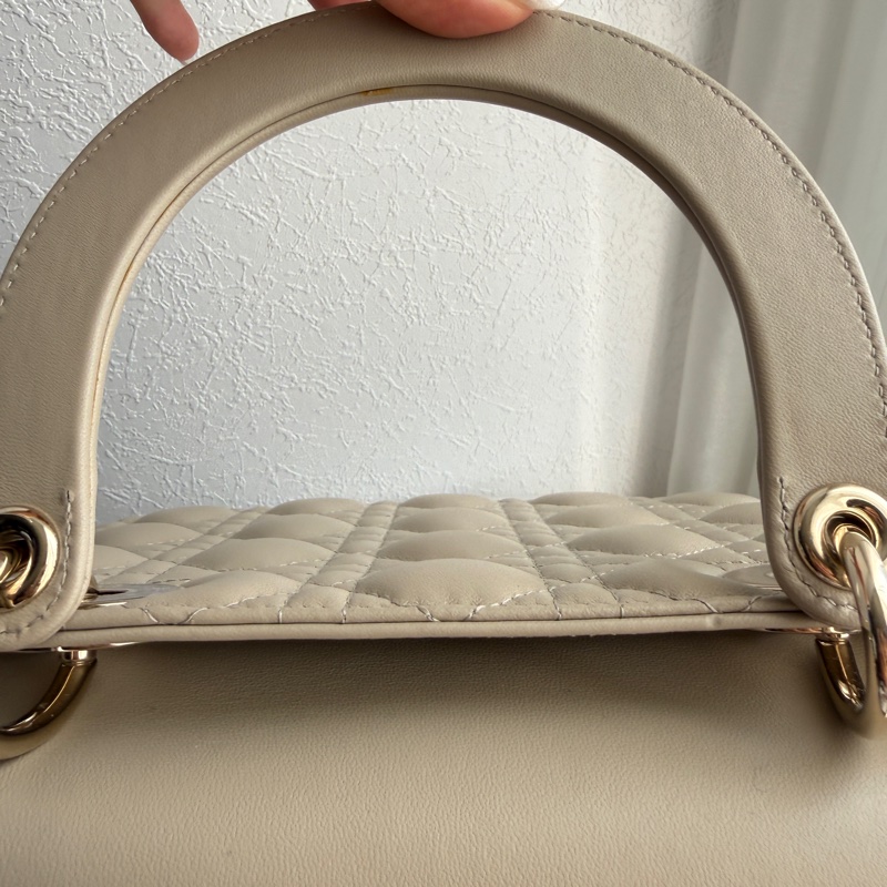 Dior 黛妃 有斜背帶 5*5 奶茶色-4