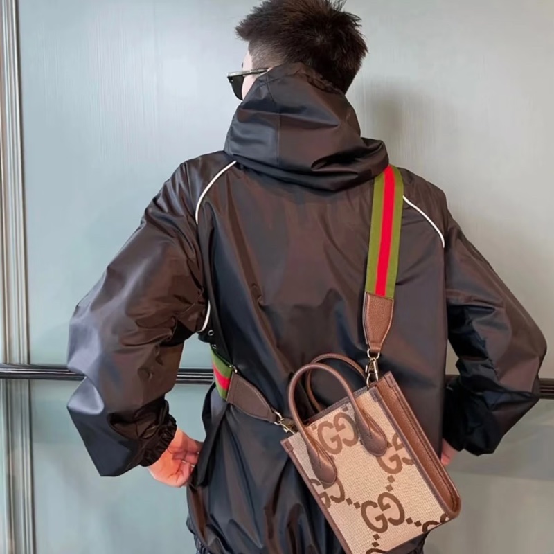 GUCCI FW22 純色雙拉鏈連帽夾克 衝鋒衣 防風外套🔫-3