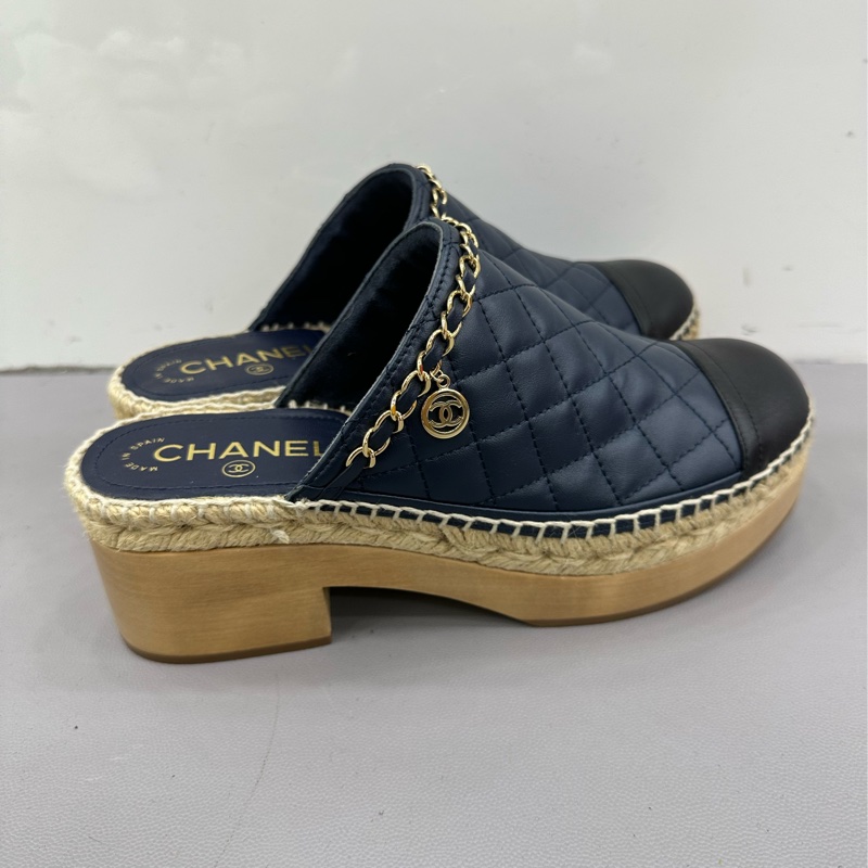 Chanel香奈兒 羊皮厚底鞋拖 38碼數 前後水台差不多,走路舒服-1