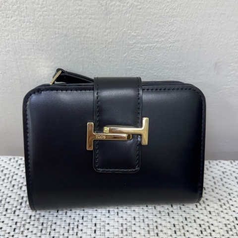 Tod’s黑皮革短夾