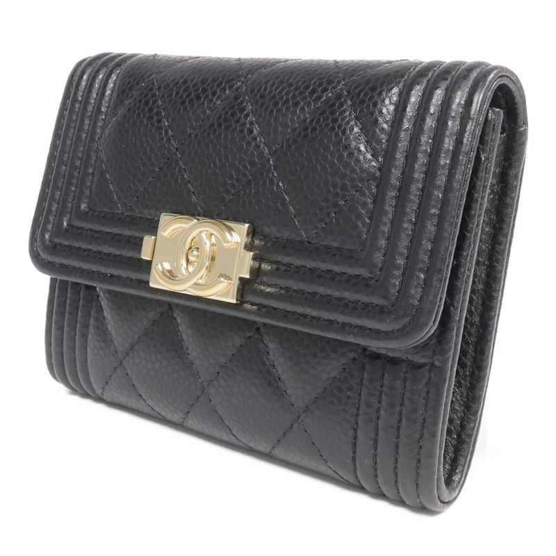 CHANEL 牛皮皮革Boy Card Case金扣卡片套-1