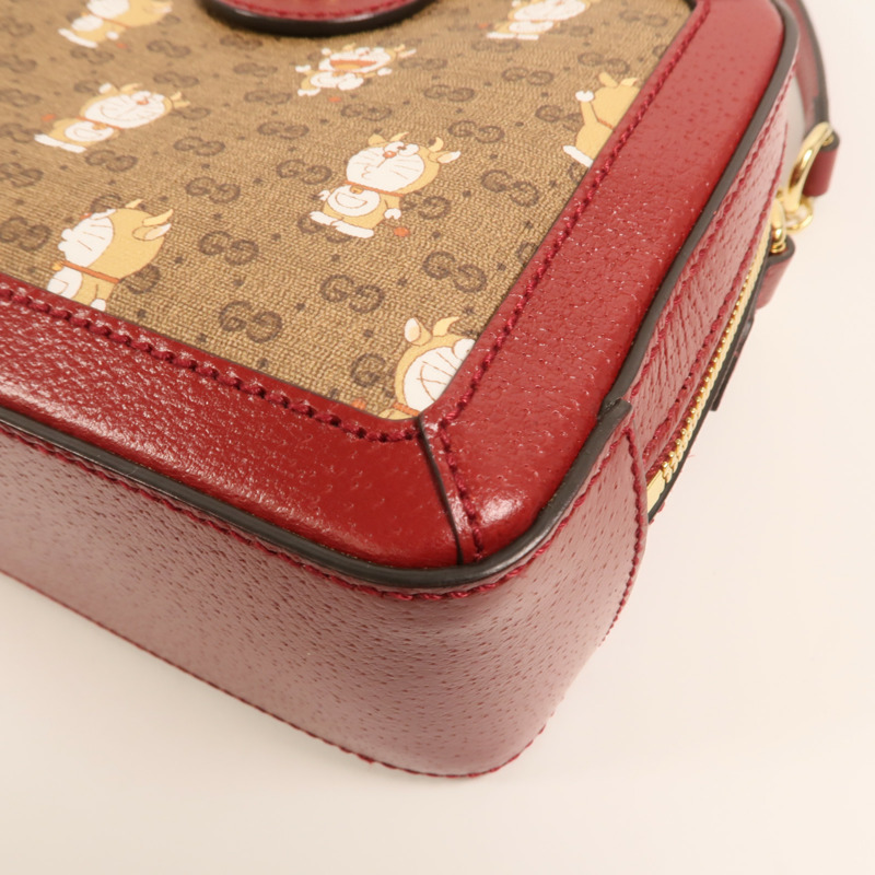 GUCCI 塗層帆布Doraemon Micro GG Supreme鏈帶手挽肩背兩用袋-10