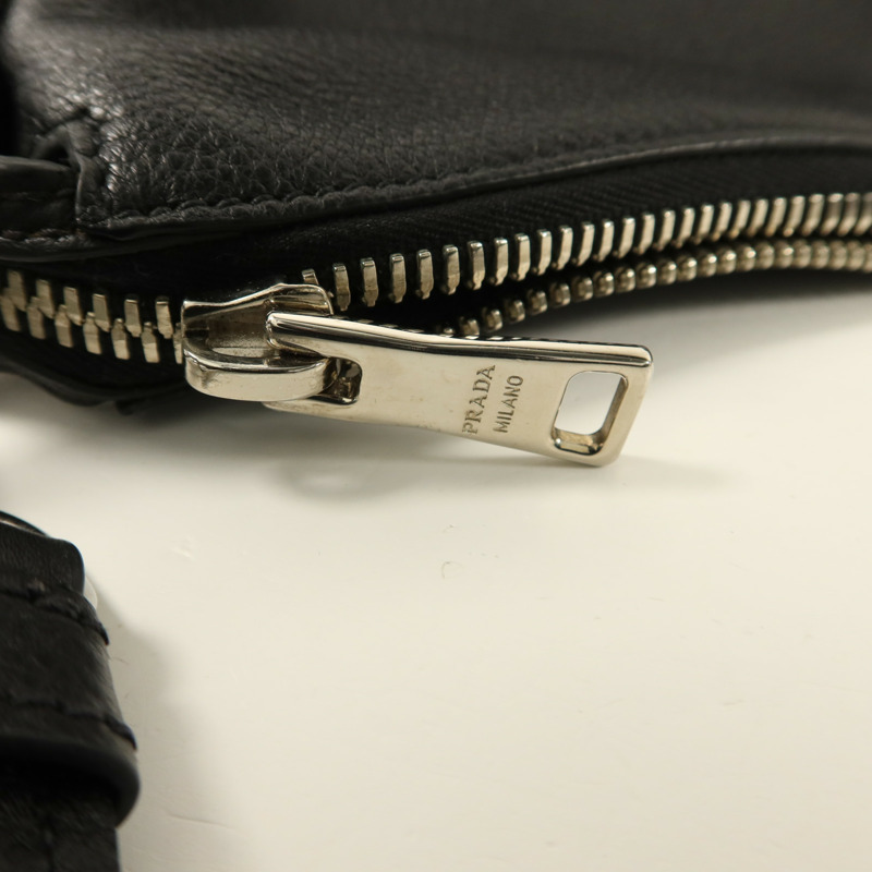 PRADA 牛皮皮革Hobo Bag肩背袋-12