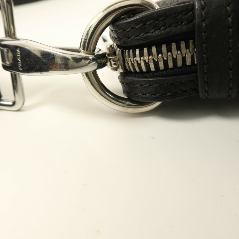 PRADA 牛皮皮革Hobo Bag肩背袋-13