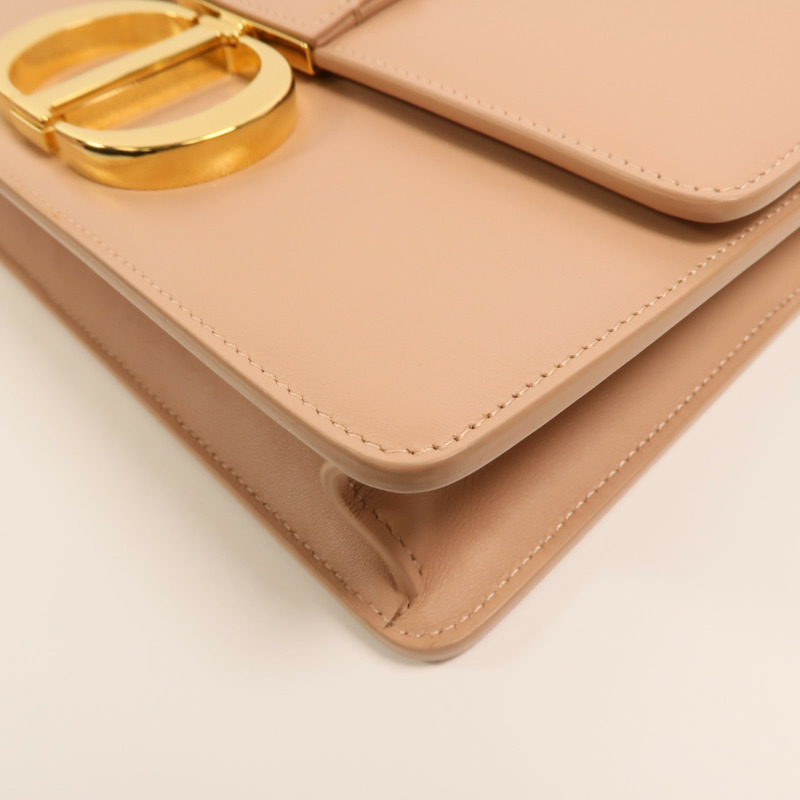 Dior 牛皮皮革Montaigne 30肩背袋-10