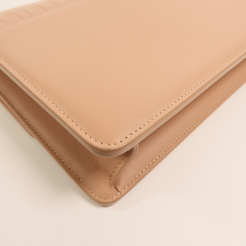 Dior 牛皮皮革Montaigne 30肩背袋-13