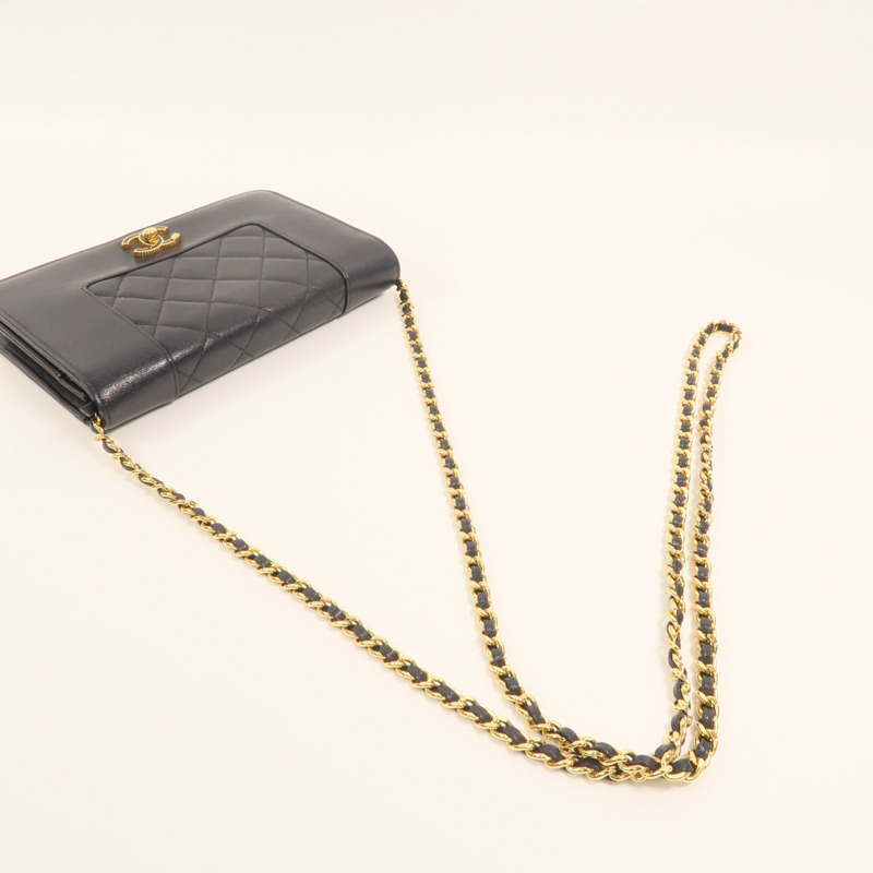 CHANEL 牛皮皮革Mademoiselle Wallet On Chain鏈帶肩背袋-9