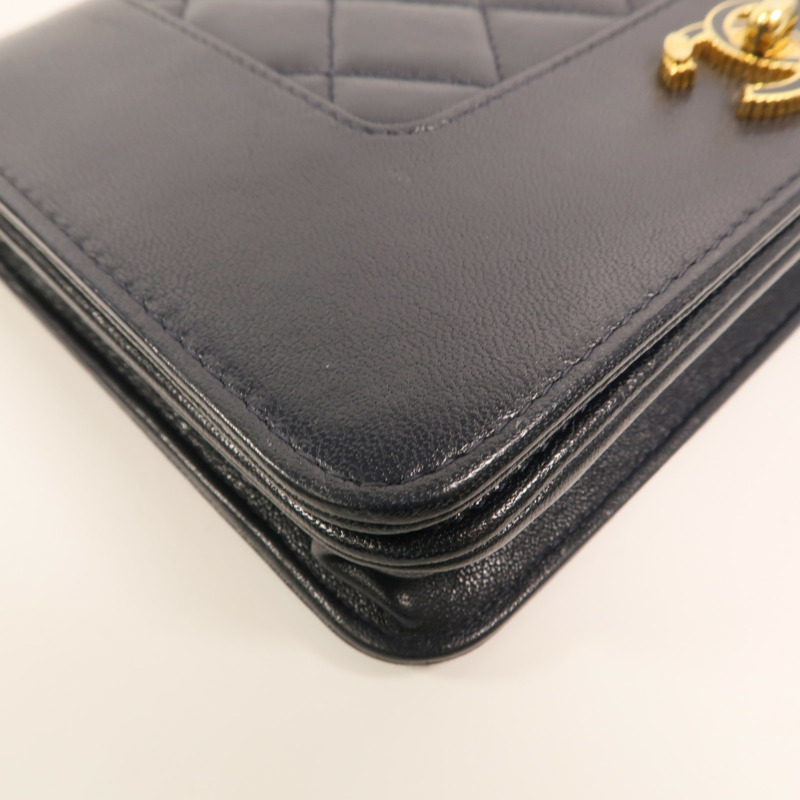 CHANEL 牛皮皮革Mademoiselle Wallet On Chain鏈帶肩背袋-11