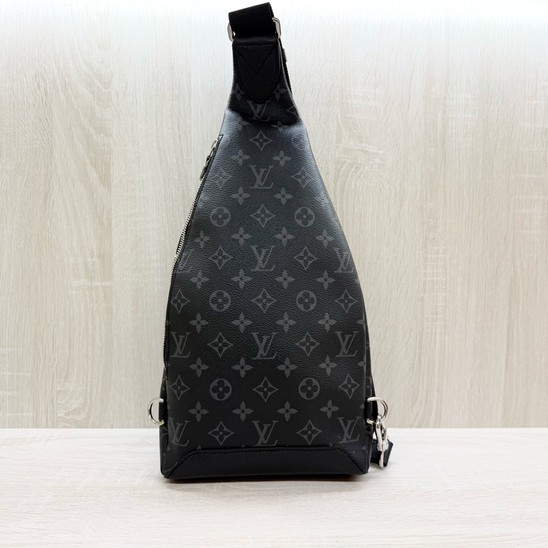 LV全新✨黑灰Duo 胸口包m30936-1