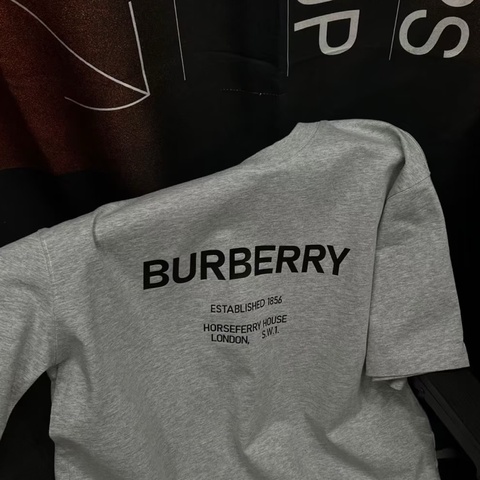 BURBERRY經典灰色圓領短袖